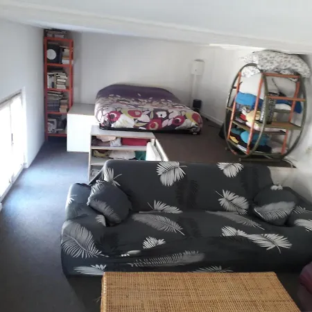 Mezzanine Proche Des Arenes Apartment Nimes